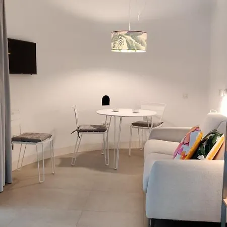 Apartamentos Y Estudios Centricos Conil Home Suite Conil De La Frontera Exterior photo