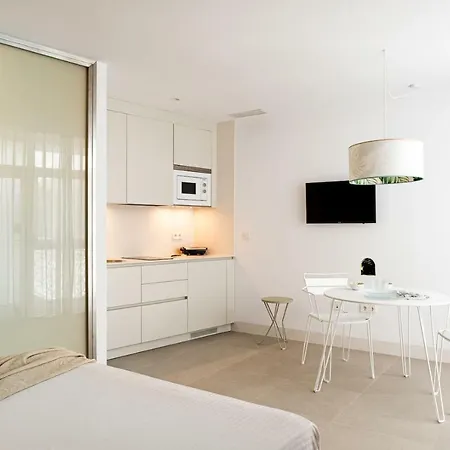 Apartamentos Y Estudios Centricos Conil Home Suite Conil De La Frontera Exterior photo