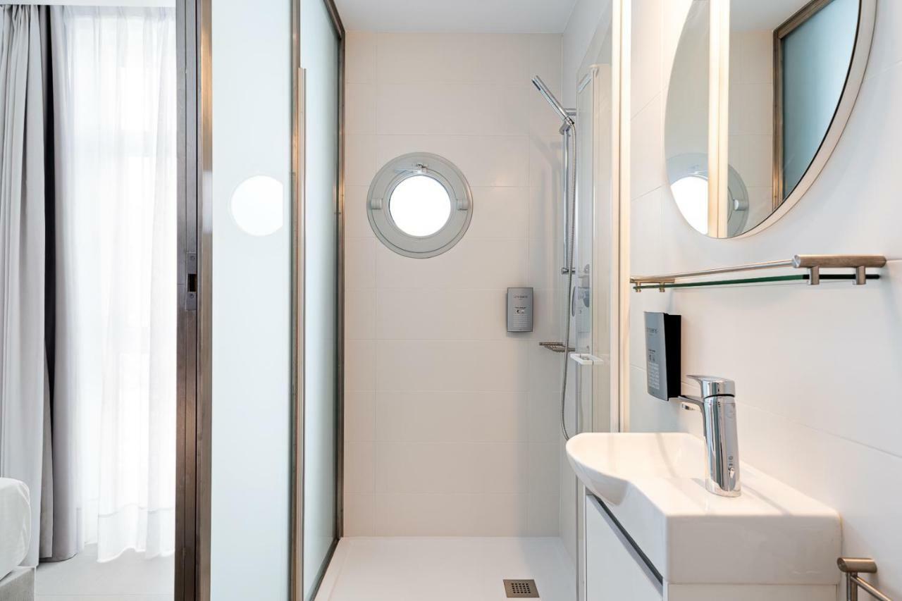 Y Estudios Centricos Conil Apart-hotel